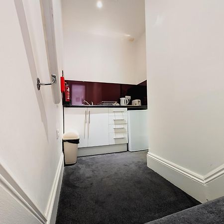 Bay & Harbour Holiday Apartments & Rooms Only Weston-super-Mare Exterior foto